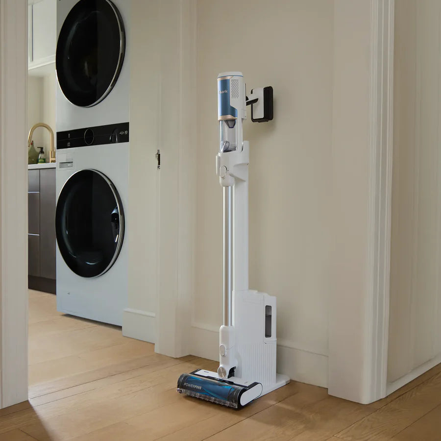 Shark BU3521EU Cordless Pro Vysavač s Auto-Empty dokovací stanicí